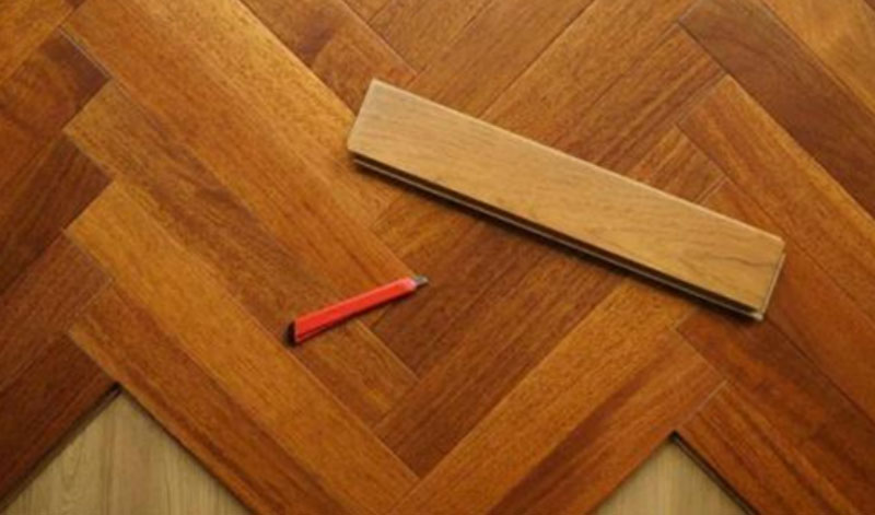 【扬子地板】实木复合地板怎么挑选？