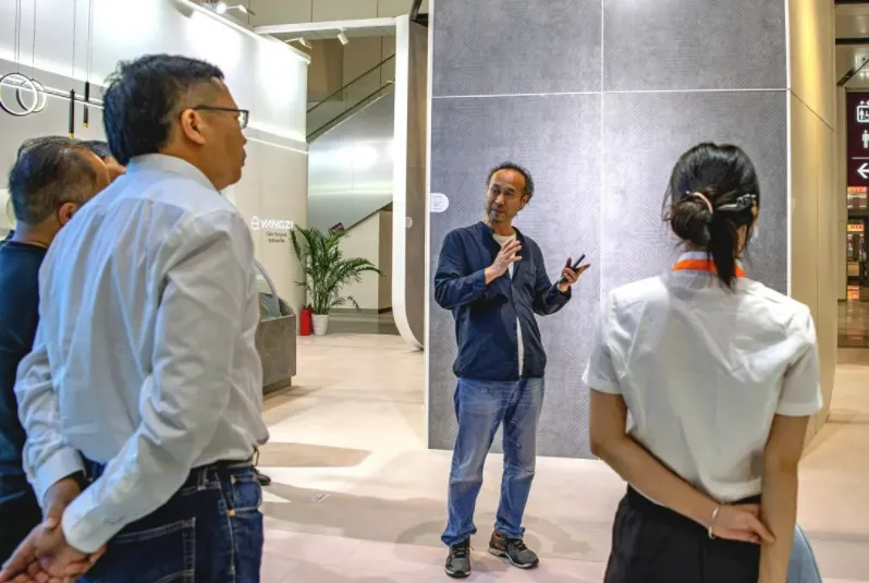 扬子地板携地墙产品系列亮相 2022 深圳 DOMOTEX 展览会(图 2)